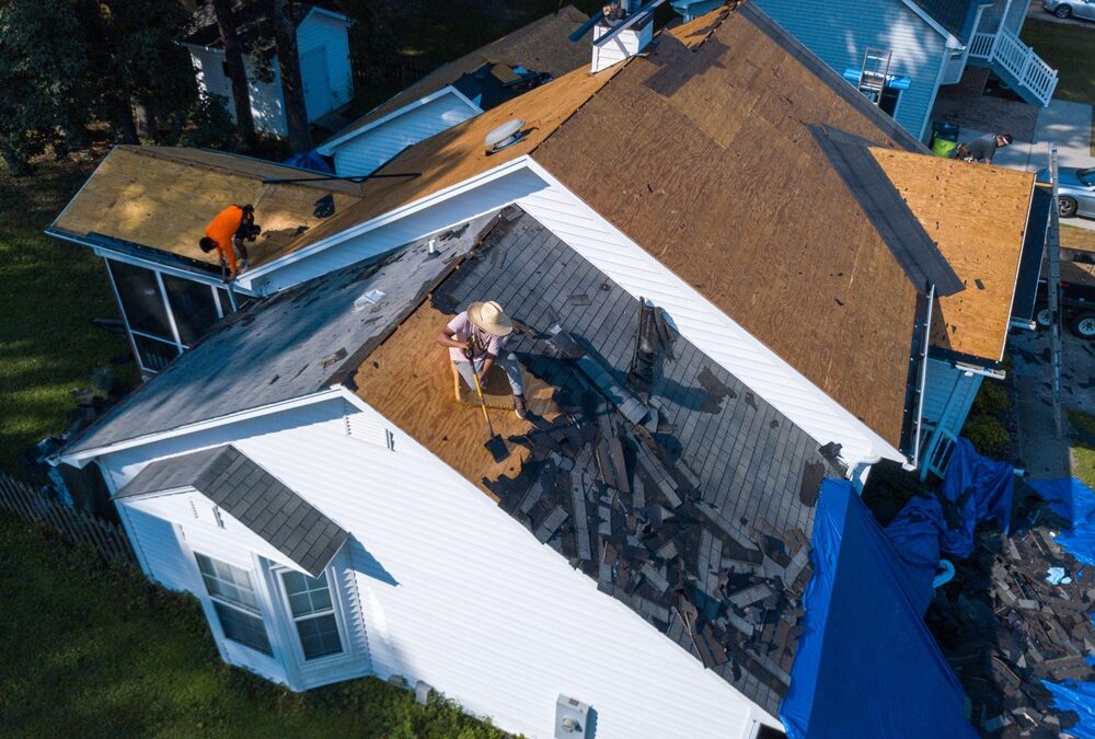 Best Tips to Repair Versus Replace Your Roof
